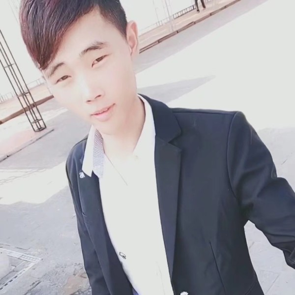 啊黑裤的照片
