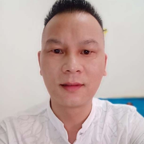 寂冷回首水壶的照片