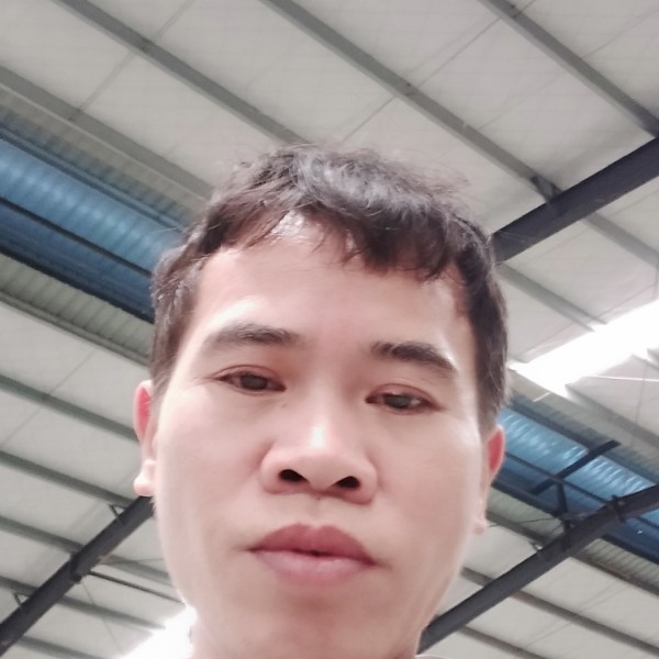 鲤鱼保卫花生的照片