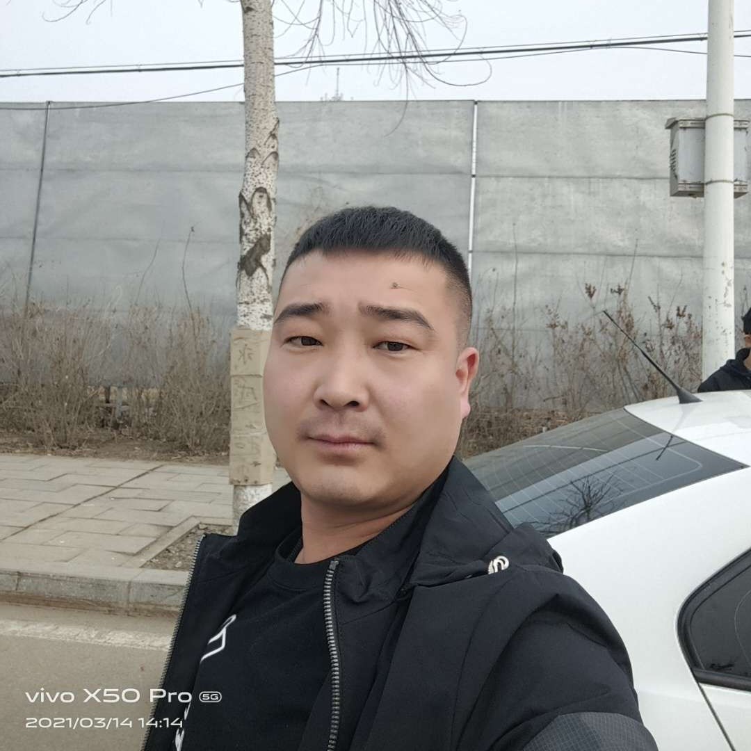 炙热挽手灯泡的照片