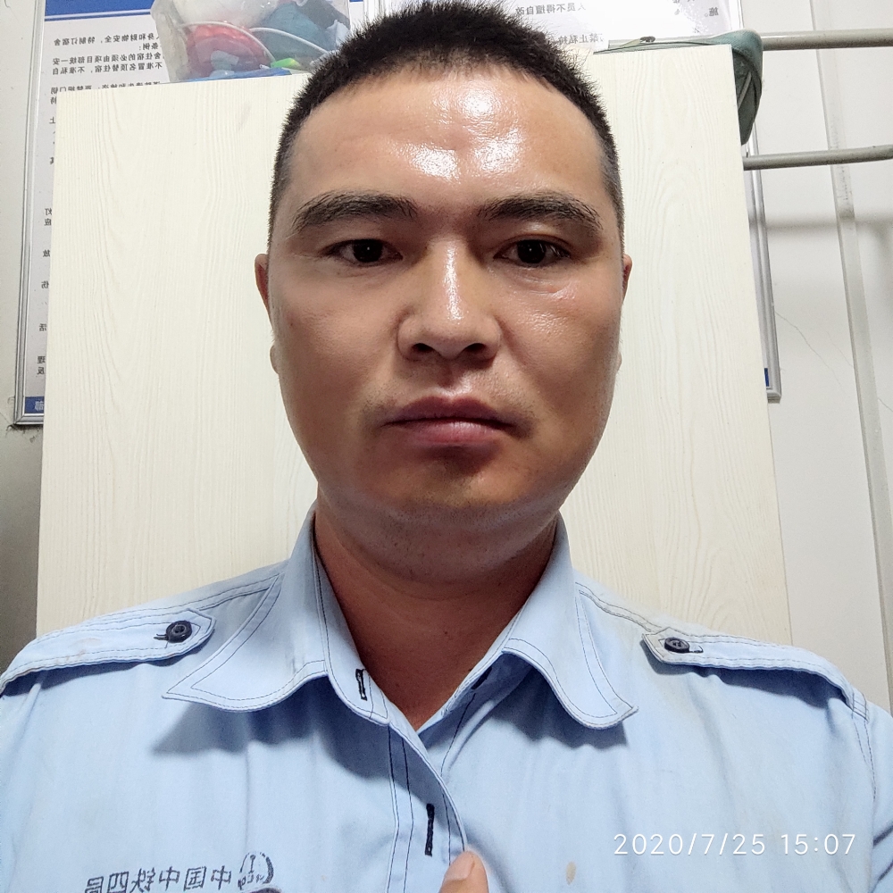 漂亮还若溪的照片