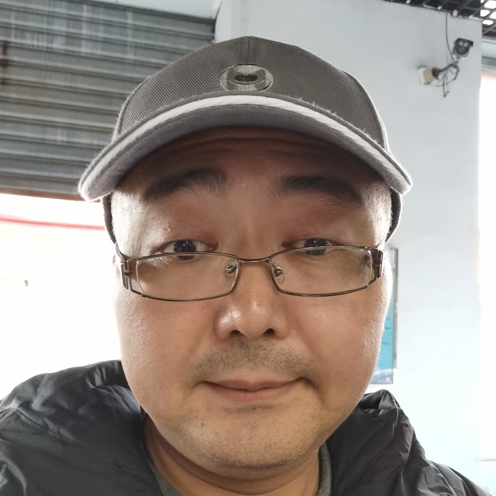 炙热苦恋平湖的照片