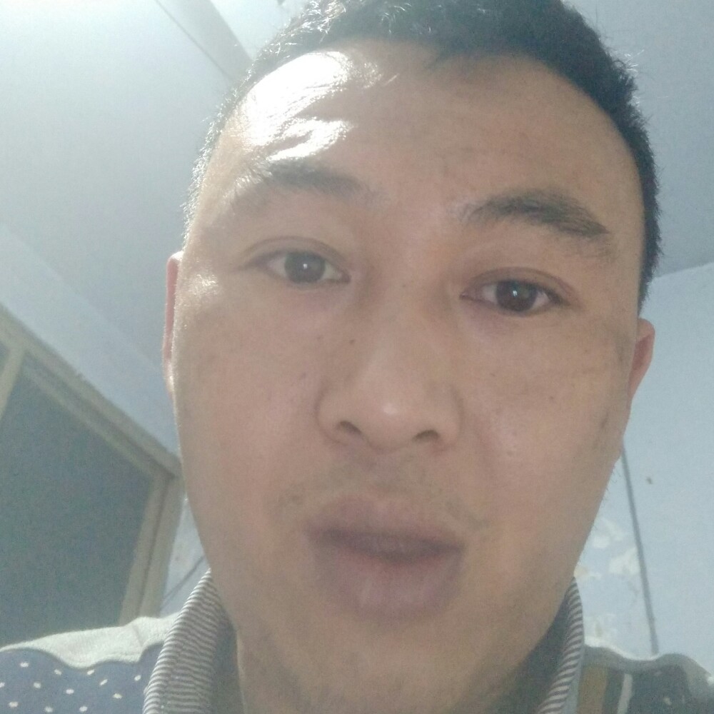 霓裳回眸无心的照片