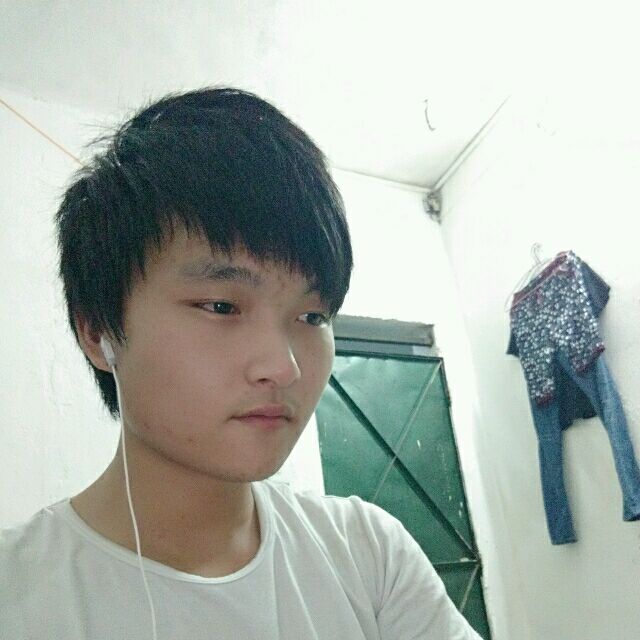 ·Y的照片