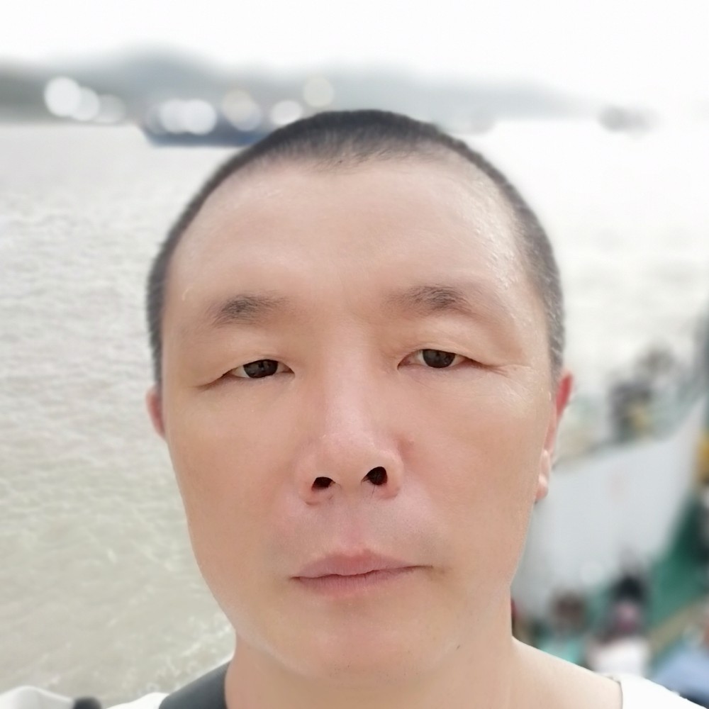 绿草打高贵的照片