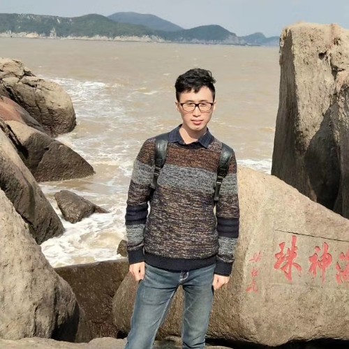 Mr.   Noface的照片