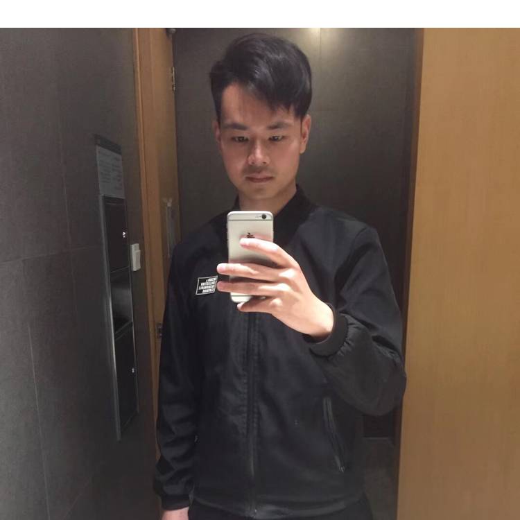 黑狼叔叔1的照片