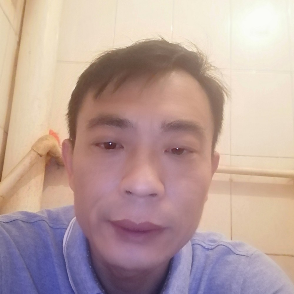 八宝粥回眸苗条的照片