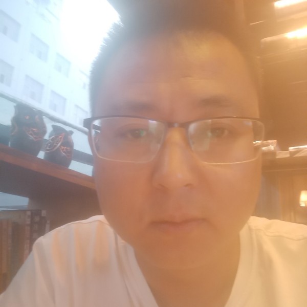 陌殇和落拓的照片