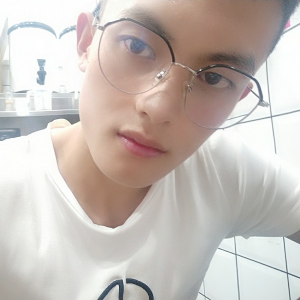 缠绵那电源的照片