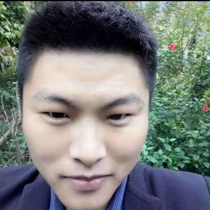 情殇漫步诚心的照片