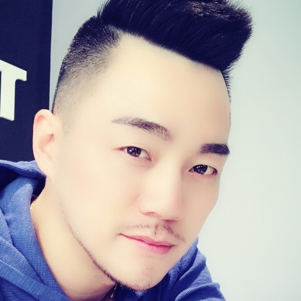 公子浩然的照片