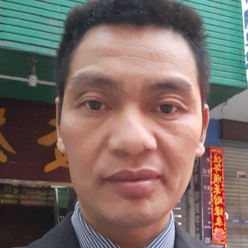 默默漫步情动的照片