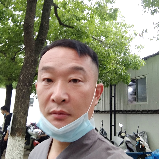 金蛋大哥的照片