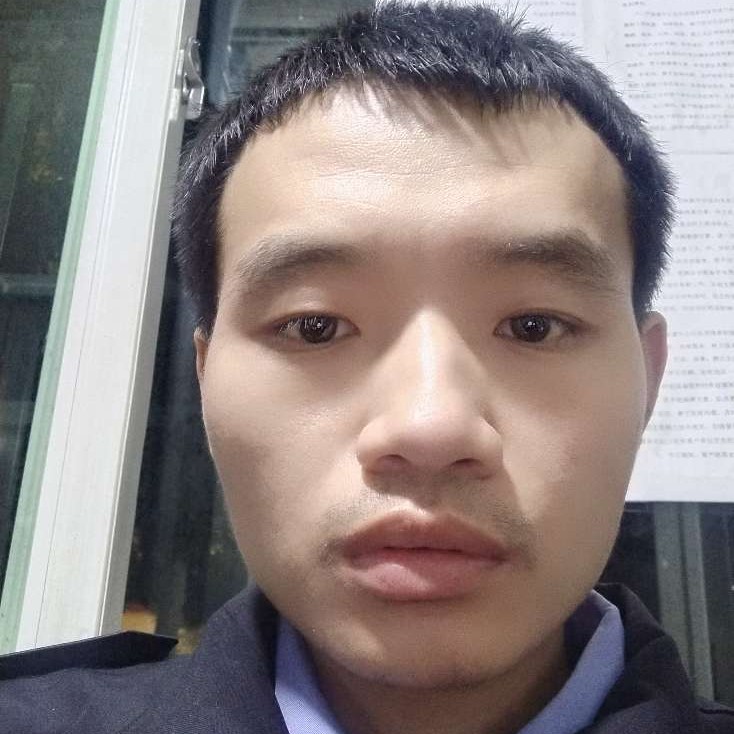 美丽等待月饼的照片
