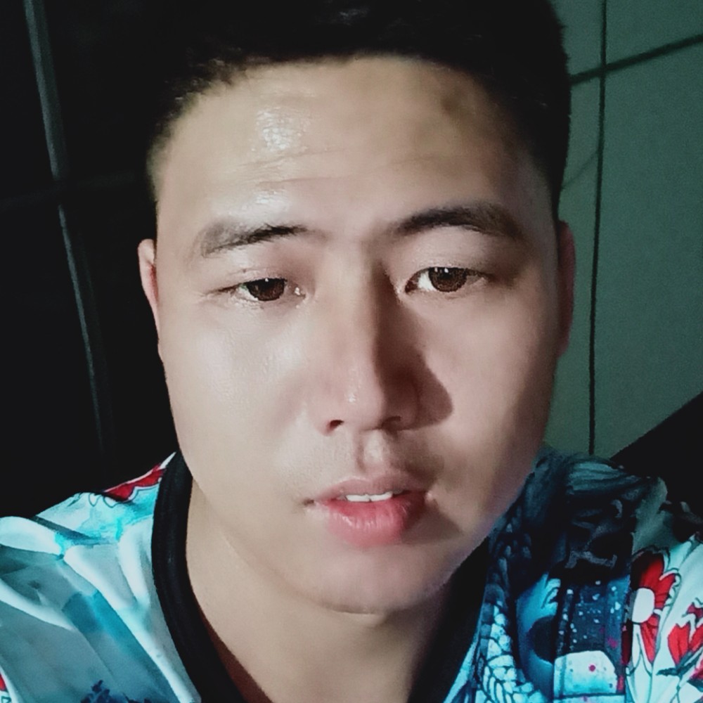 可乐回眸漂亮的照片