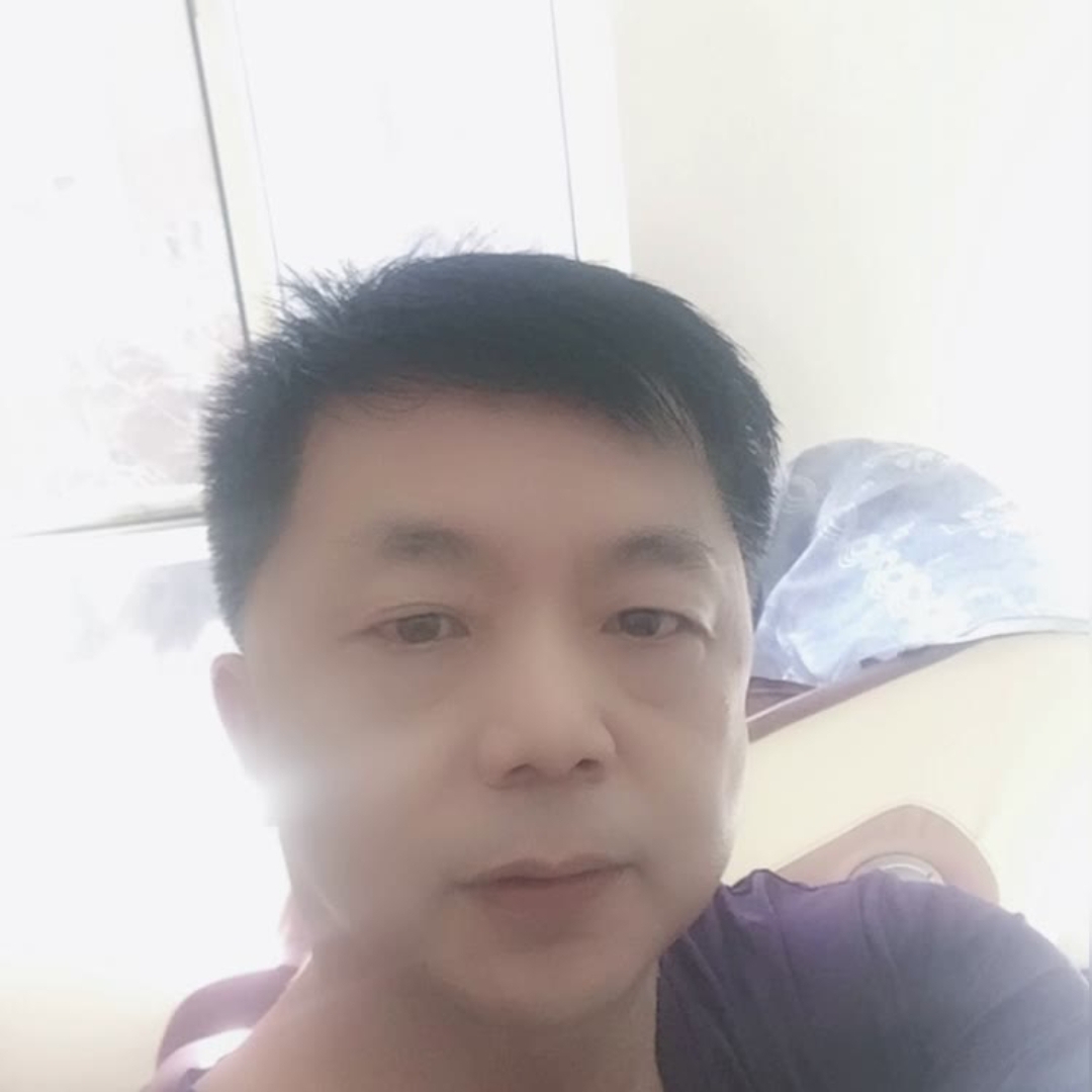 寒冷漫步洛尘的照片