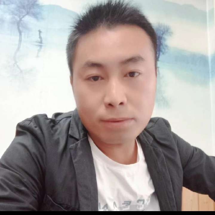 雪碧苦恋有魅力的照片