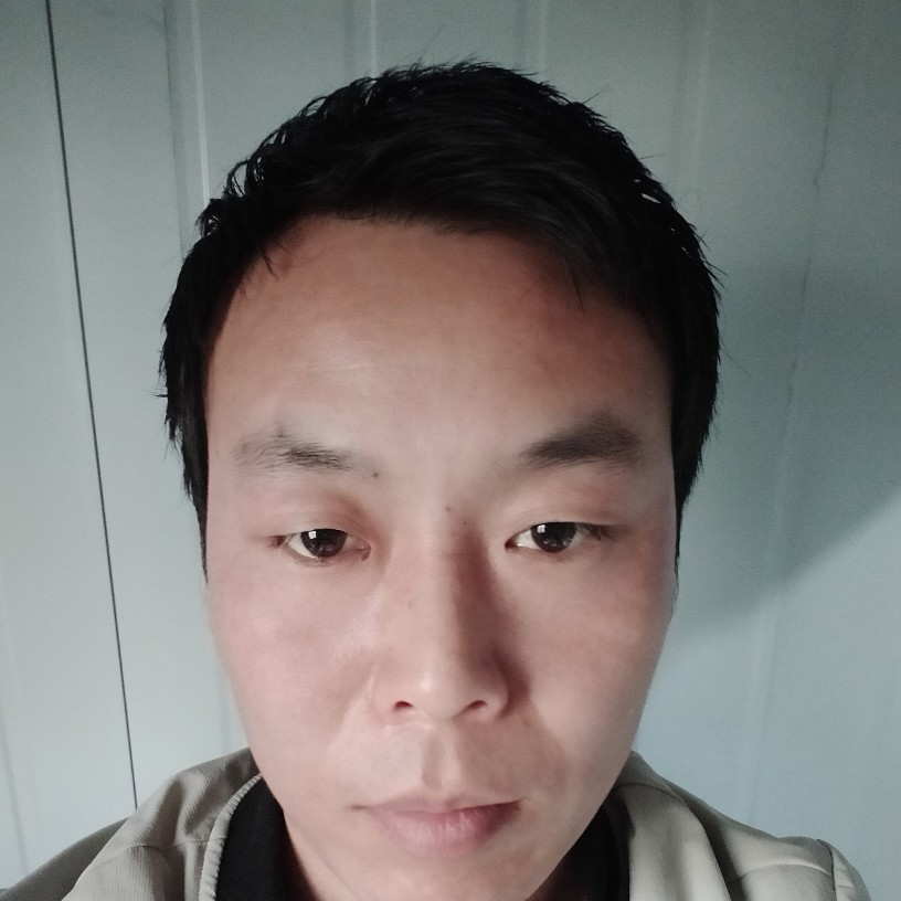 执着深拥冬日的照片