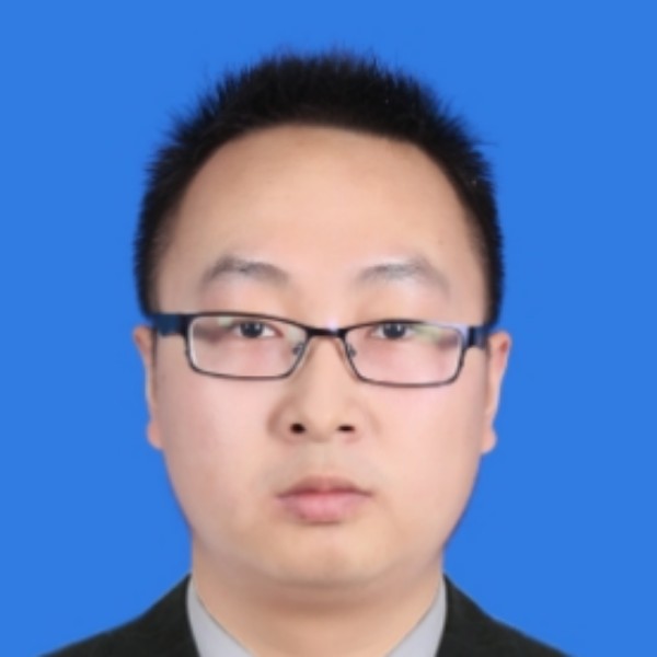 尘缘宅男的照片