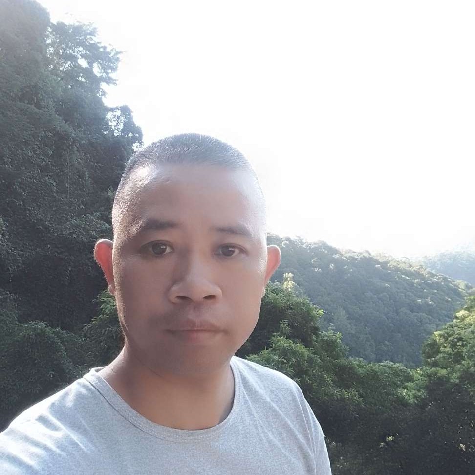 土豪戒指44的照片