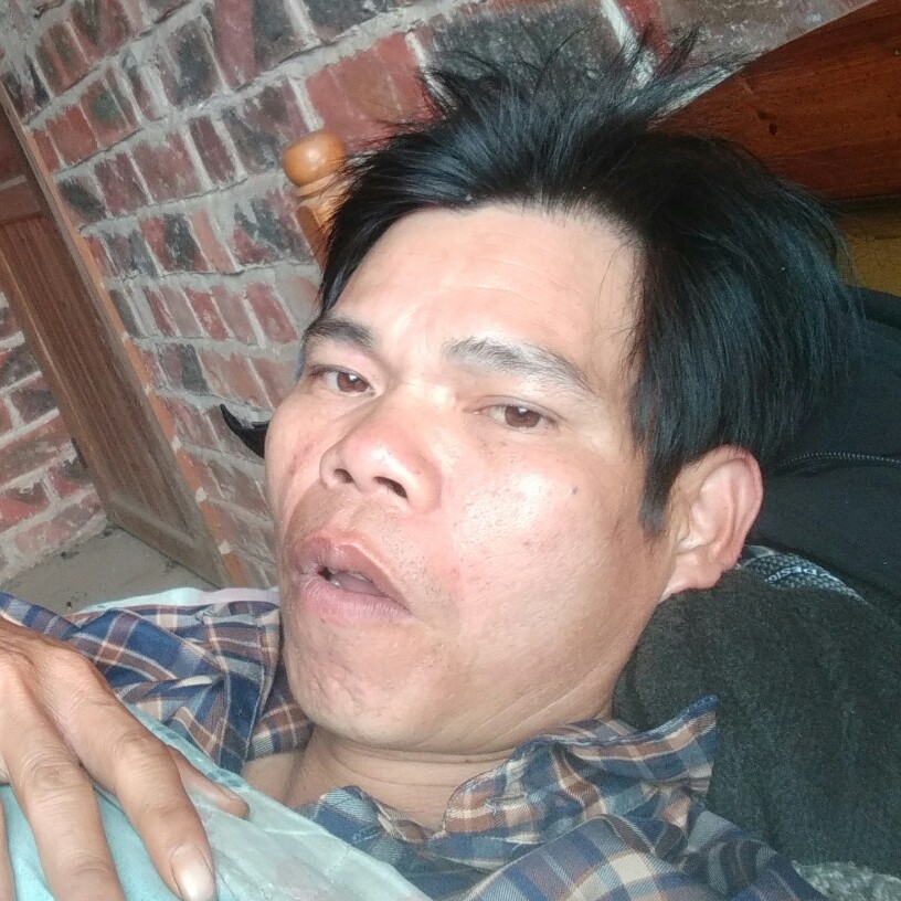 呓语扯灼热的照片