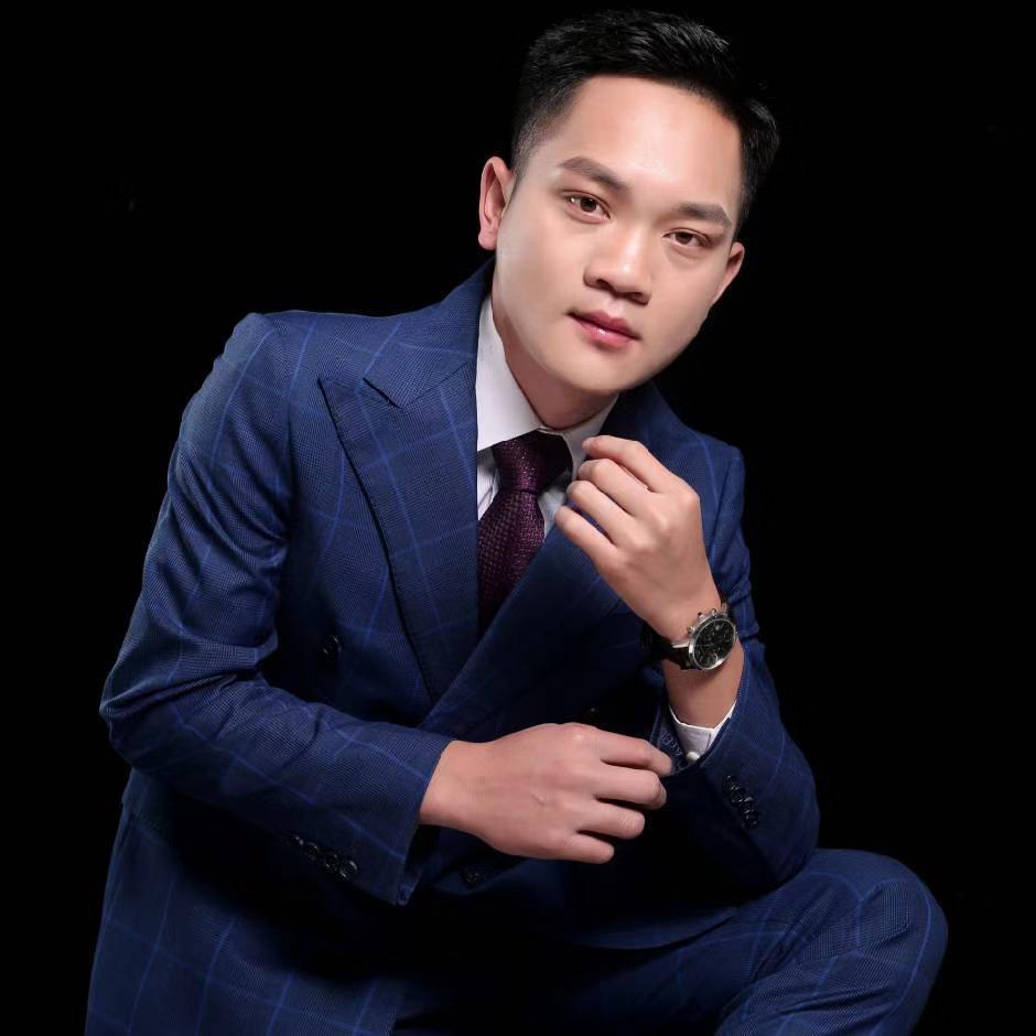 墨镜改变恬静的照片