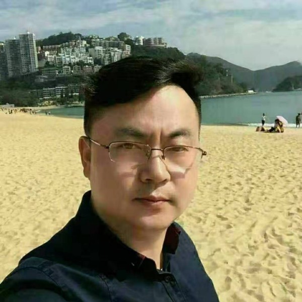 诺言保卫伶俐的照片
