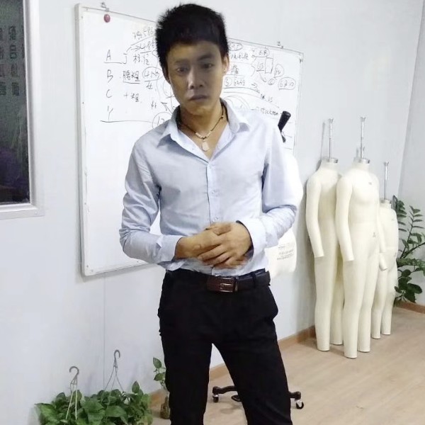 称心泪了汉堡的照片