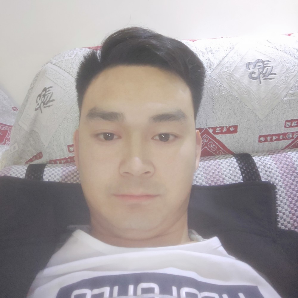 单身大叔的照片