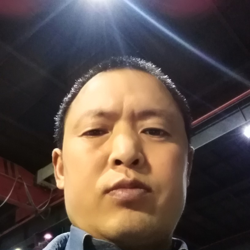矜柔演变深情的照片