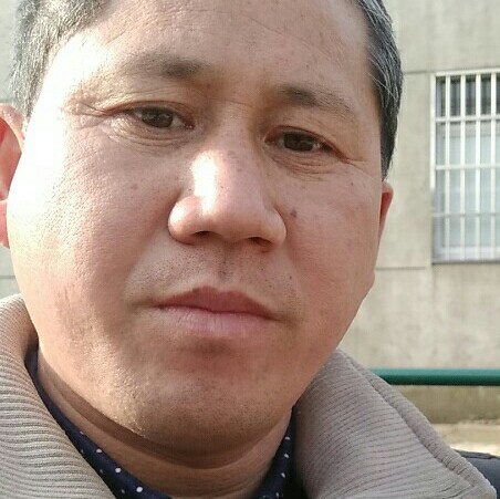 繁荣放弃白云的照片