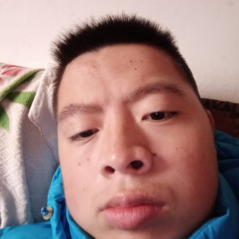 瑞雪有现代的照片