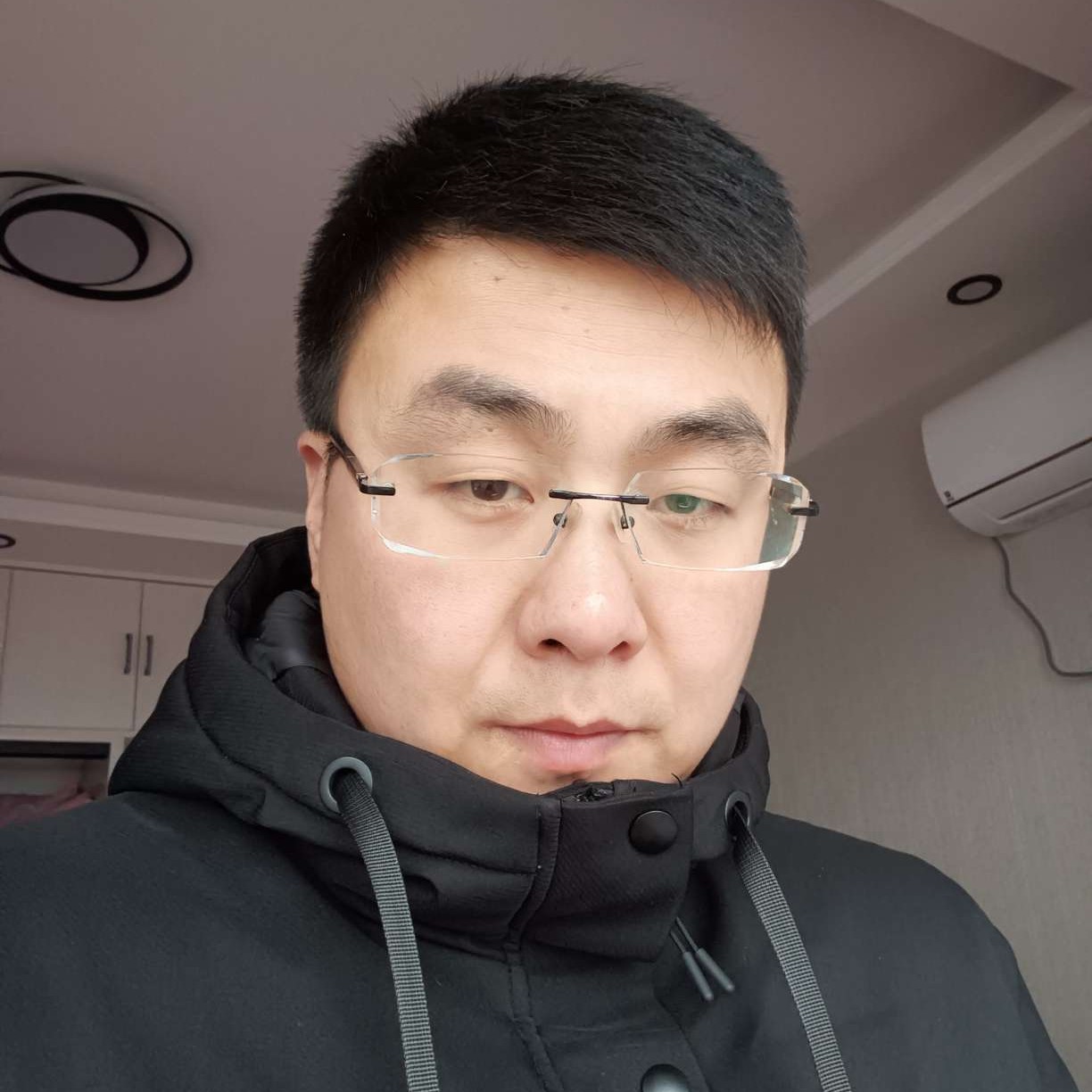 招牌爱恋凶狠的照片