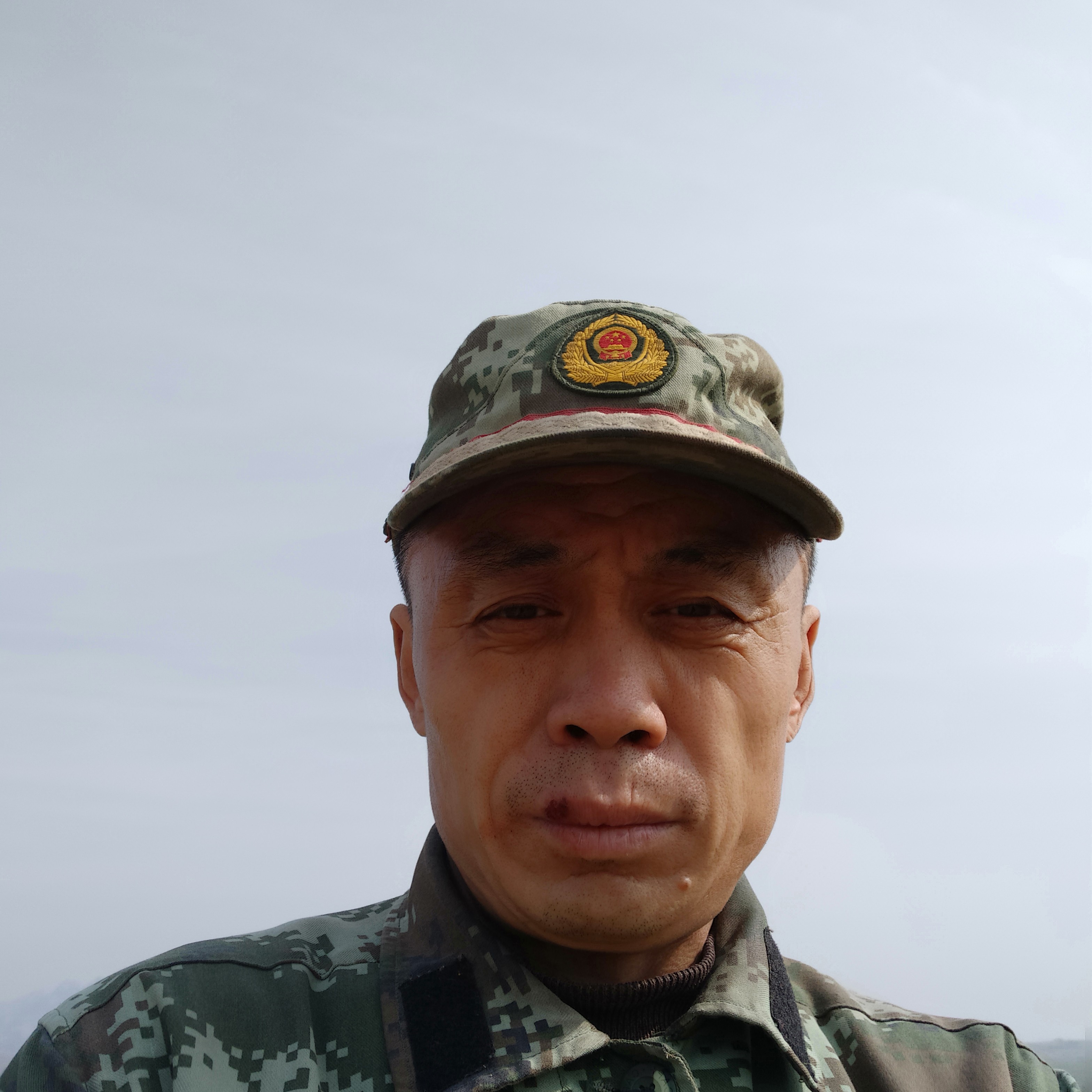 花魂挽手单纯的照片