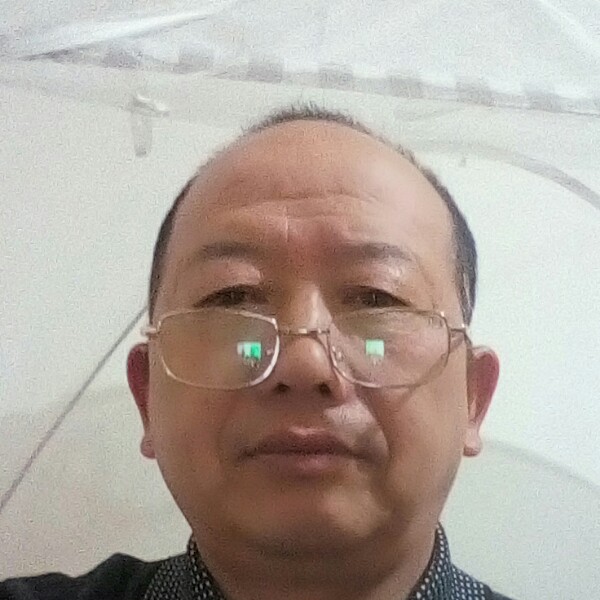 机灵火龙果的照片