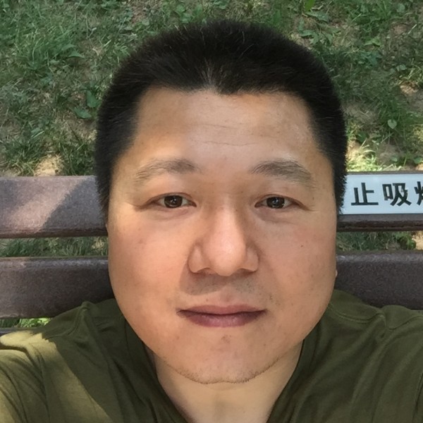 山岚有清秀的照片