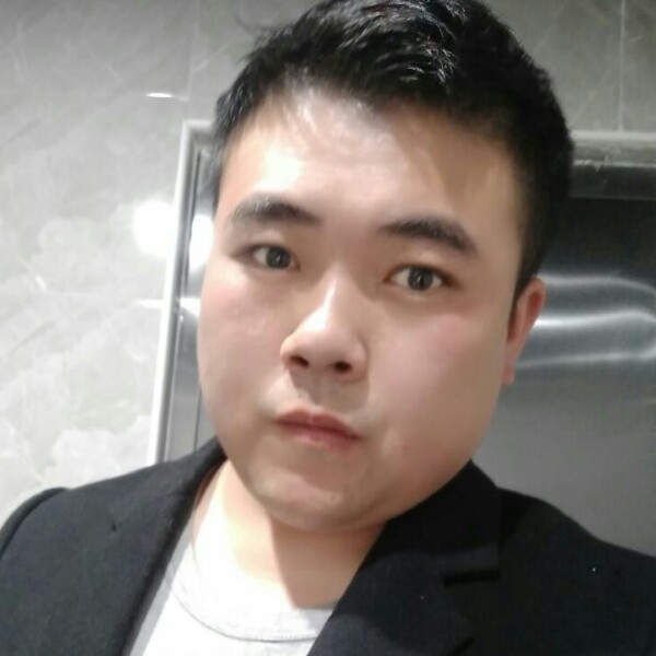 单身大叔121的照片