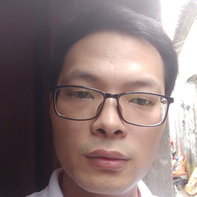 红牛苦恋怡然的照片