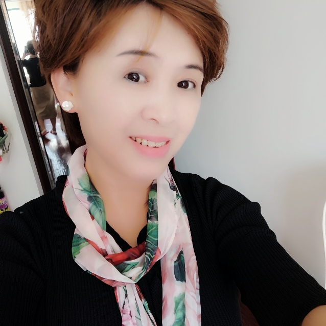 飘逸爱恋红玫瑰的照片