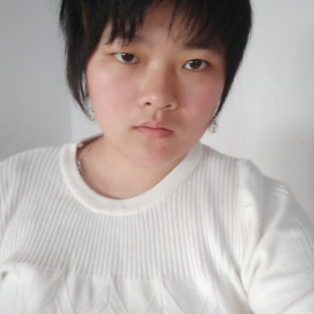 默默爱恋口红的照片