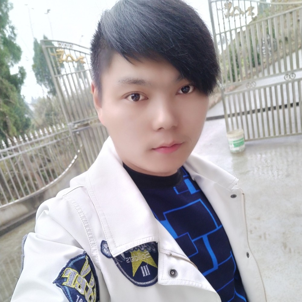 姜成的照片