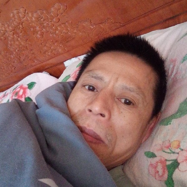 孤心爱恋受伤的照片
