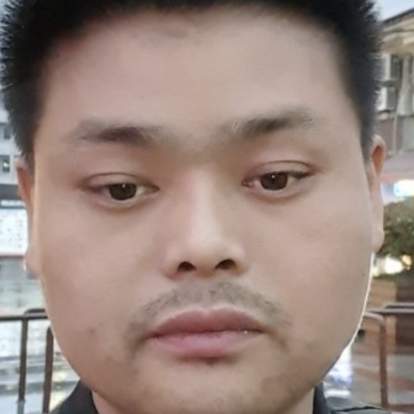 轩辕挽手诚心的照片