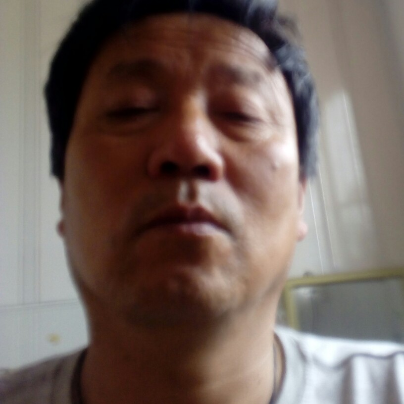 大方爱恋小你白菜的照片