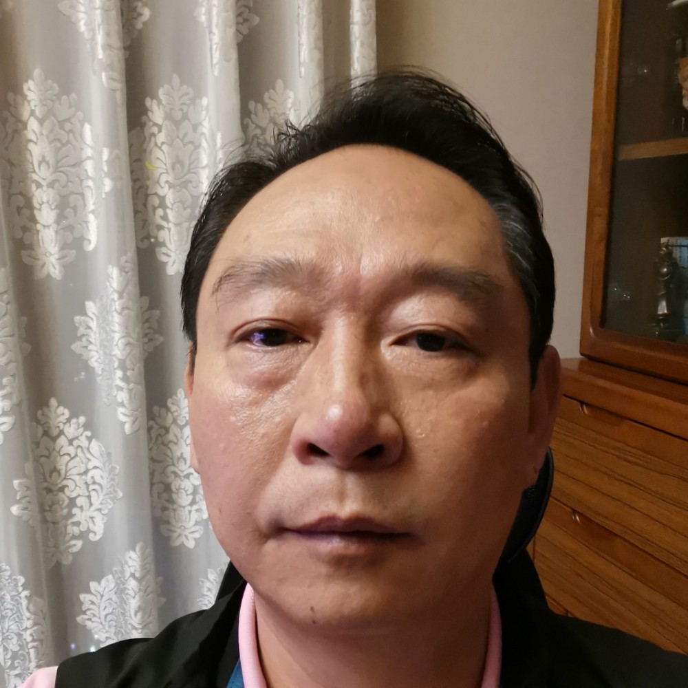 龙歌自在人生的照片