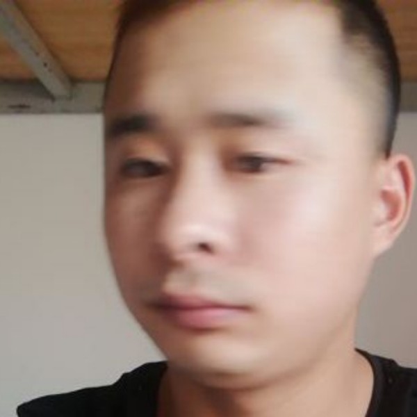 拼搏回眸的照片