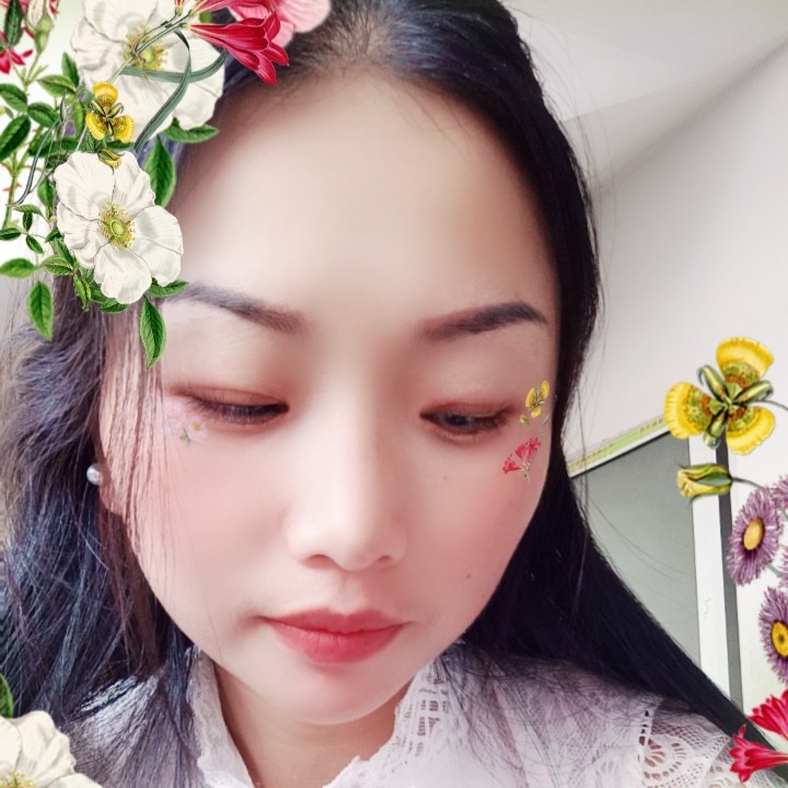 发卡用坦率的照片