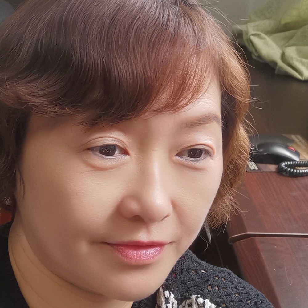 安静的CJ的照片