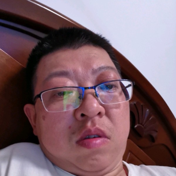 谦让浅吻歌曲的照片